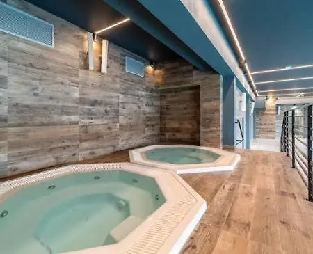 شقة Premium Iv Z Garazem, Basen, Sauna, Grota Solna , Silownia, Jacuzzi كولوبرزيغ
