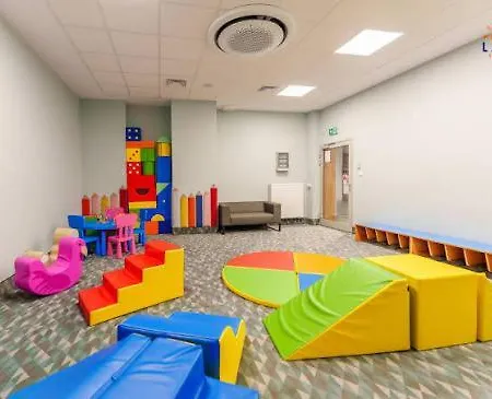 Premium Iv Z Garazem, Basen, Sauna, Grota Solna , Silownia, Jacuzzi 코워브제크